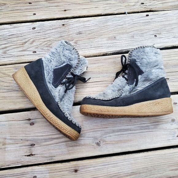 Vintage 70s Hippie Gray Faux Fur Black Sherpa Lined Lace-up Boho Ankle Boots 6 - Picture 3 of 9